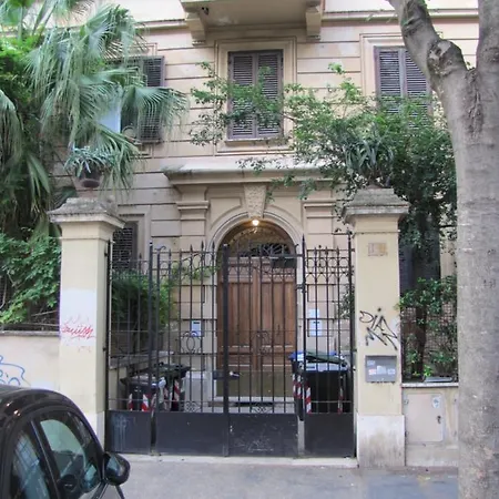 Your In Trastevere E Gianicolo شقة